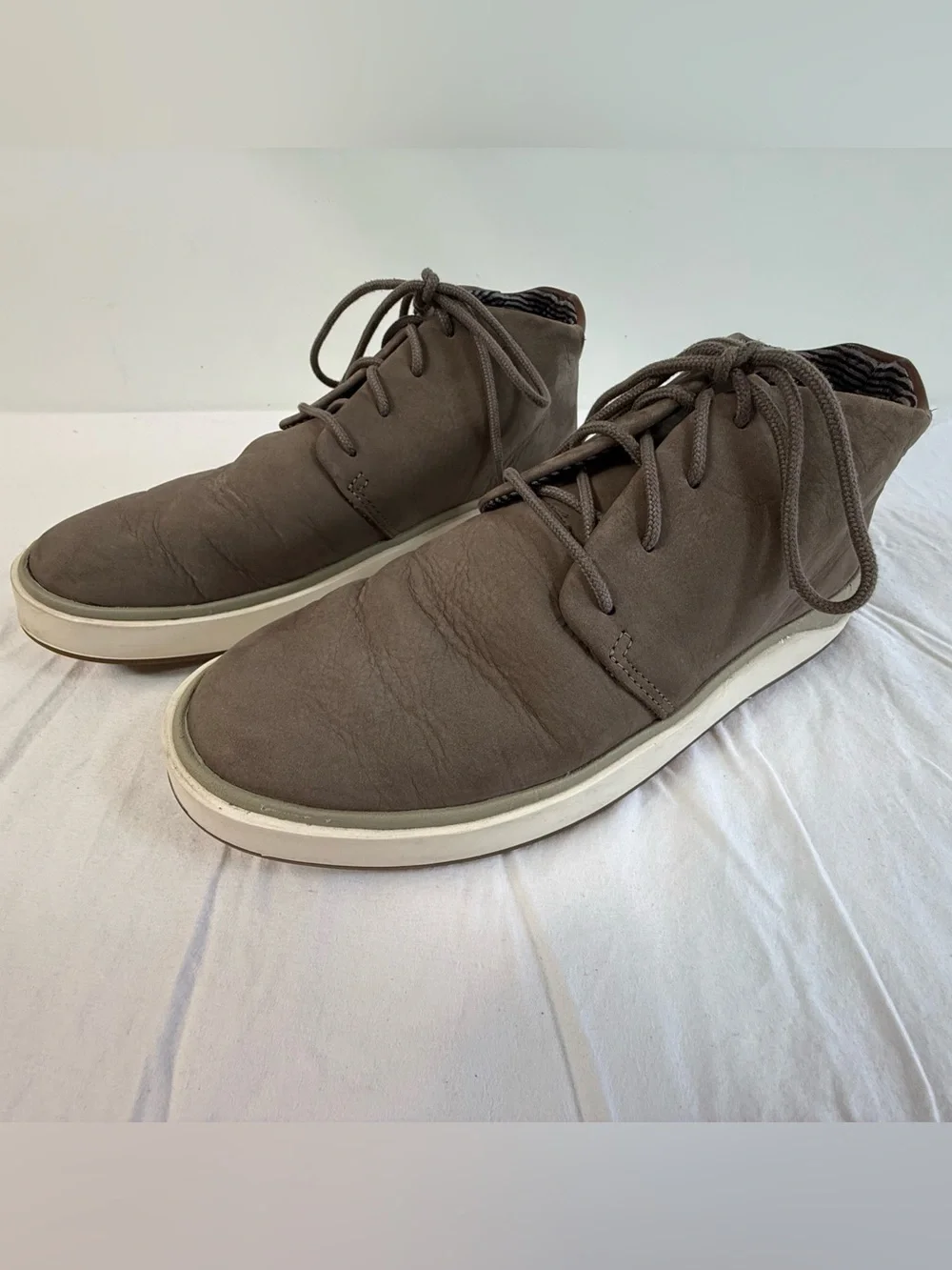OluKai Men's Taupe Suede Chukka Boots with Cream Sole